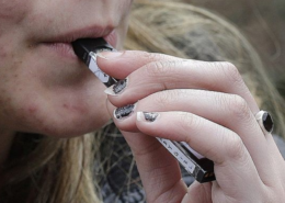 Israel Health Ministry Considers Banning E-cigarettes