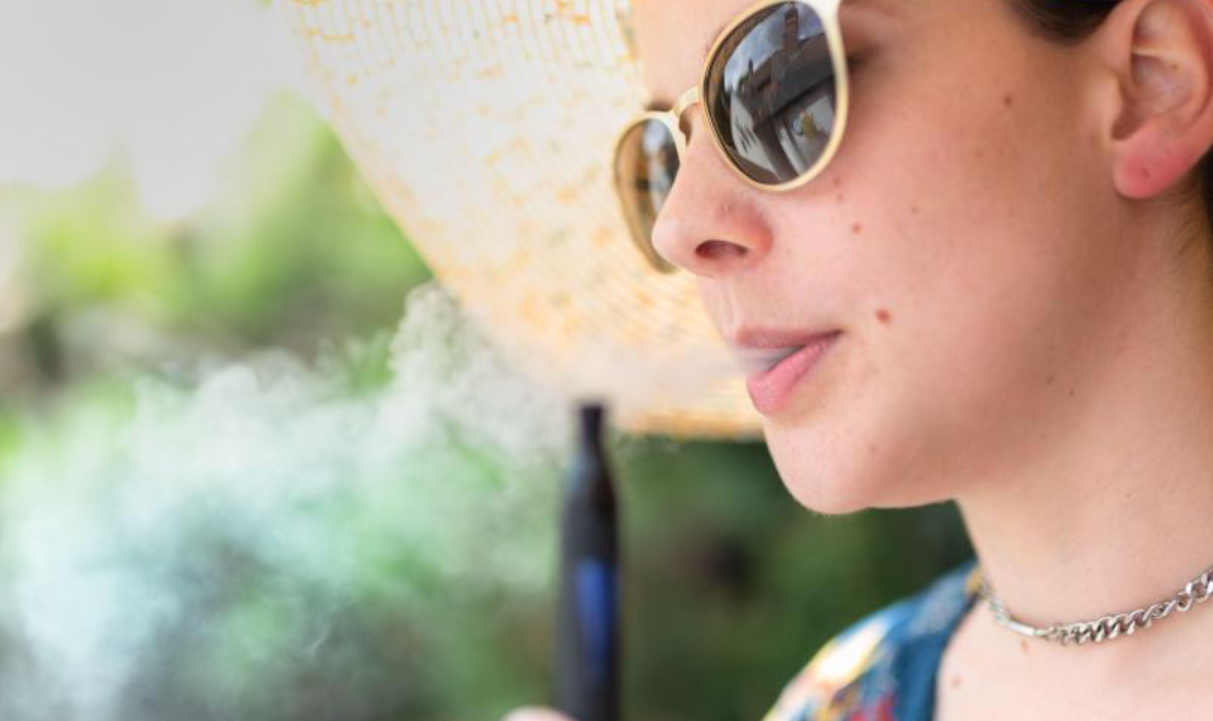 The Comprehensive Guide to Vaping While Travelling Rules Ecigator