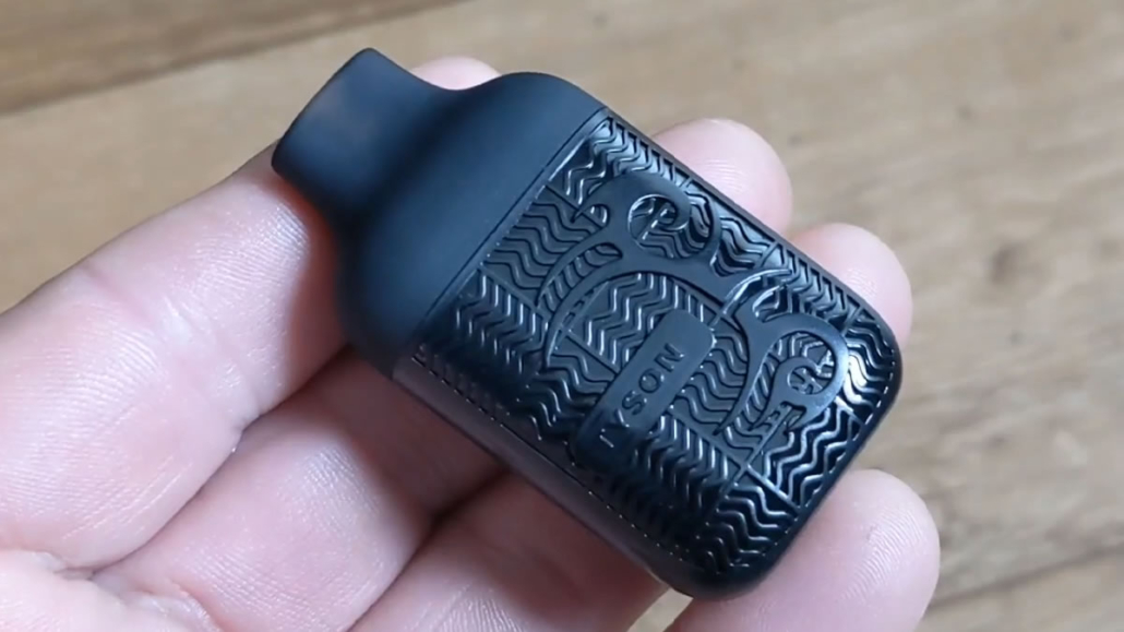 Tyson 2.0 Lightweight Disposable Vapes Review