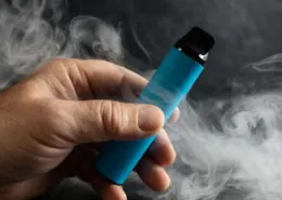does vaping produce smoke or vapor
