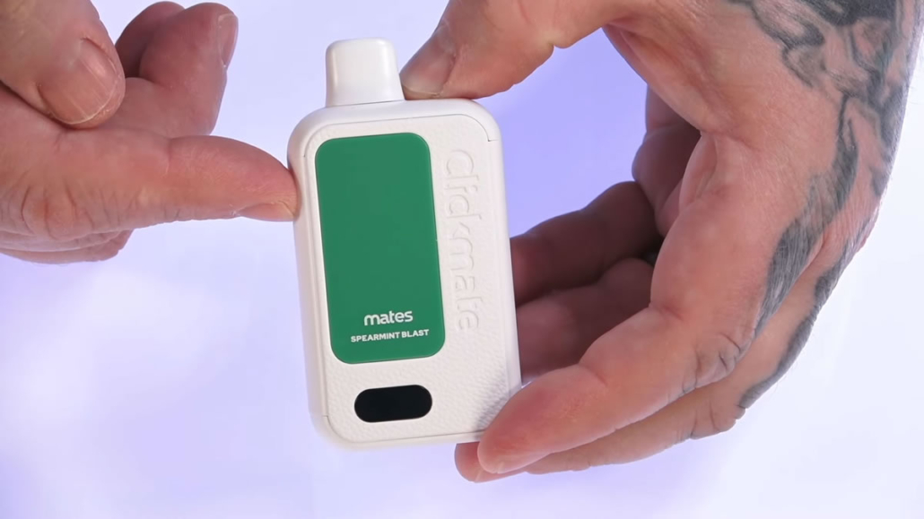 7 Daze Clickmate 15000 Disposable Vape Kit Review