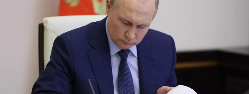 1735537480 Russia Tobacco Control Laws 2025