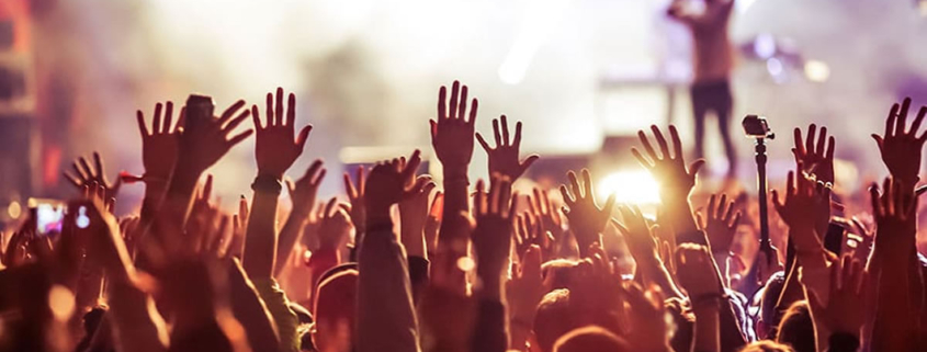 Rules of Smoking and Vaping on Stage in the UK 1 smoking vaping stage in UK