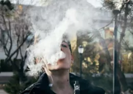 Thailand penalize vape users sellers schools