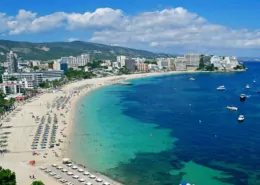Spain Smoking & Vaping Ban: A Tourist's Guide (2025) 6 Spain Smoking Ban Tourists Vaping in Spain Holiday