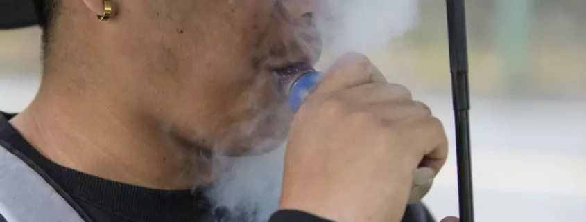British Columbia's Bill 24 to Sue Vape Industry Sparks Debate 1 British Columbia Vape Law